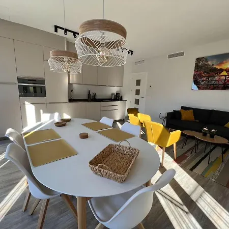 Lejlighed Holidays2malaga Alta Downtown Pool Paddle And Parking New Building Málaga